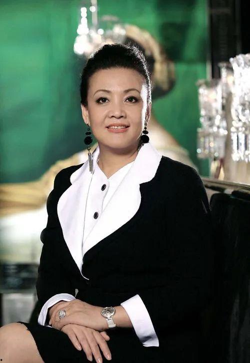 张兰爆料山口是真的吗视频,视频爆料背后的真实情况 第1张 张兰爆料山口是真的吗视频,视频爆料背后的真实情况 第1张